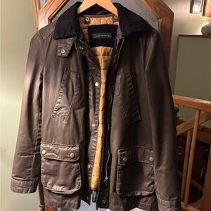 Zara Ladies olive green utility jacket with removable lining and pockets galore.